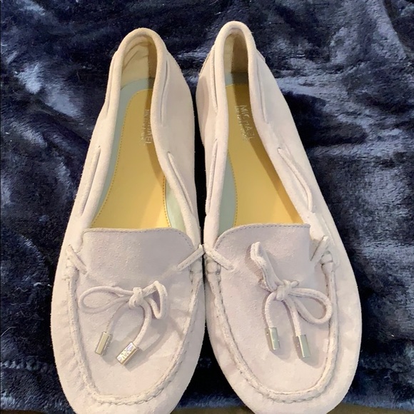 *NEW* Michael Kors Flats - Picture 1 of 3